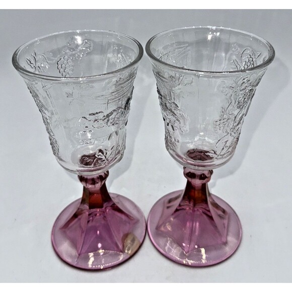 2 Vintage Tiara Indiana Glass Pink/Plum Fade Last Supper Wine Chalice Goblets 7” - Picture 7 of 16